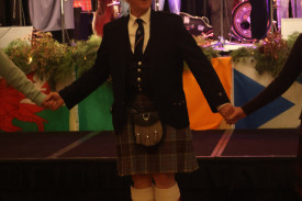 Dr John Menzies OAM wore Scottish apparel for the festival.
