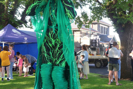 WildHoney’s Green Woman’s gentle aura and glowing leaf-wings proved a big hit with crowds.