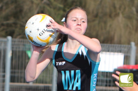 17&u-netball-13-1724220234.jpg