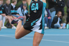 17u-netball-10.jpg