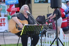 Live music kept the crowd entertained as the shopped.