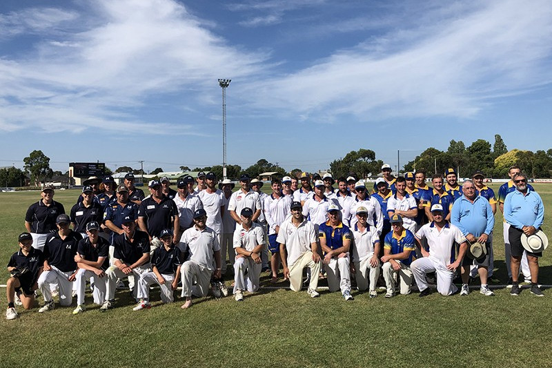 Knights split weekend double - feature photo
