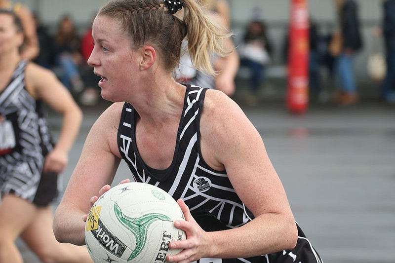 Magpie netballers keep season alive - feature photo