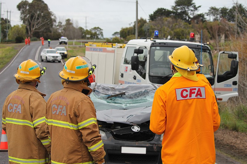 Car rear ends tractor at Bostocks Creek - feature photo