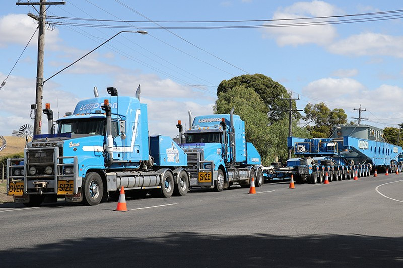 Locals turn out for superload - feature photo