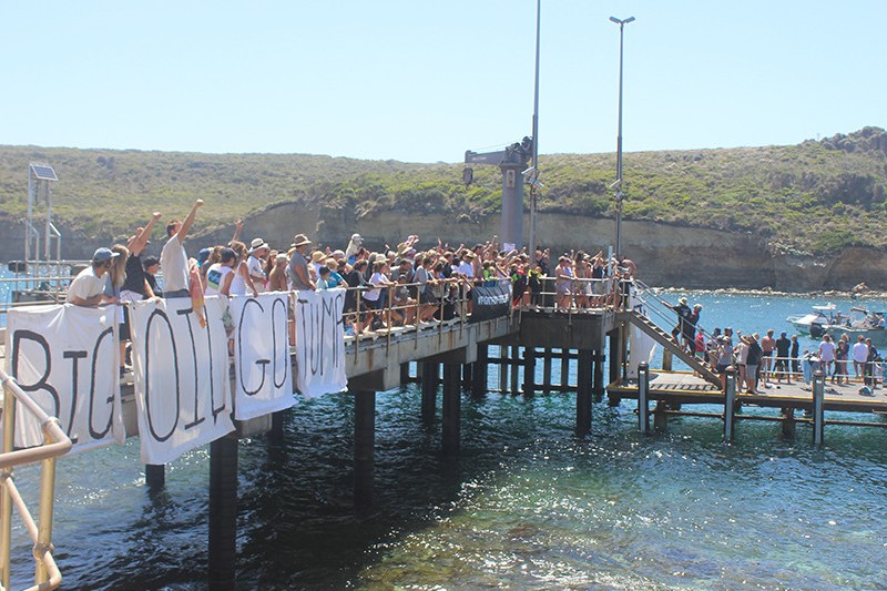 Port protests oil drilling - feature photo