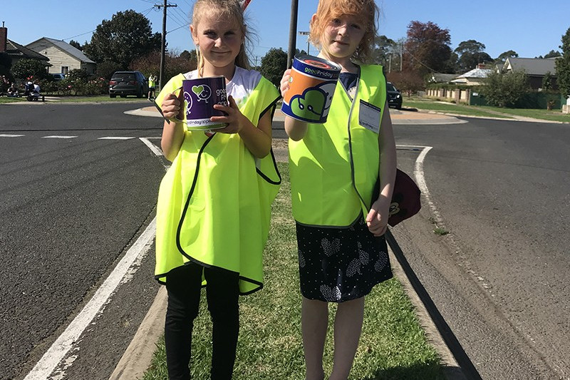 Thousands go to Good Friday Appeal - feature photo
