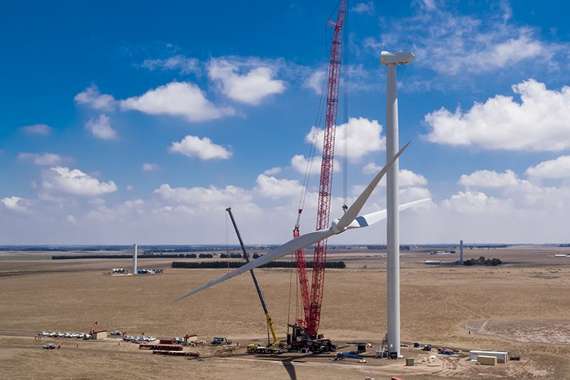 Goldwind erects first turbine - feature photo