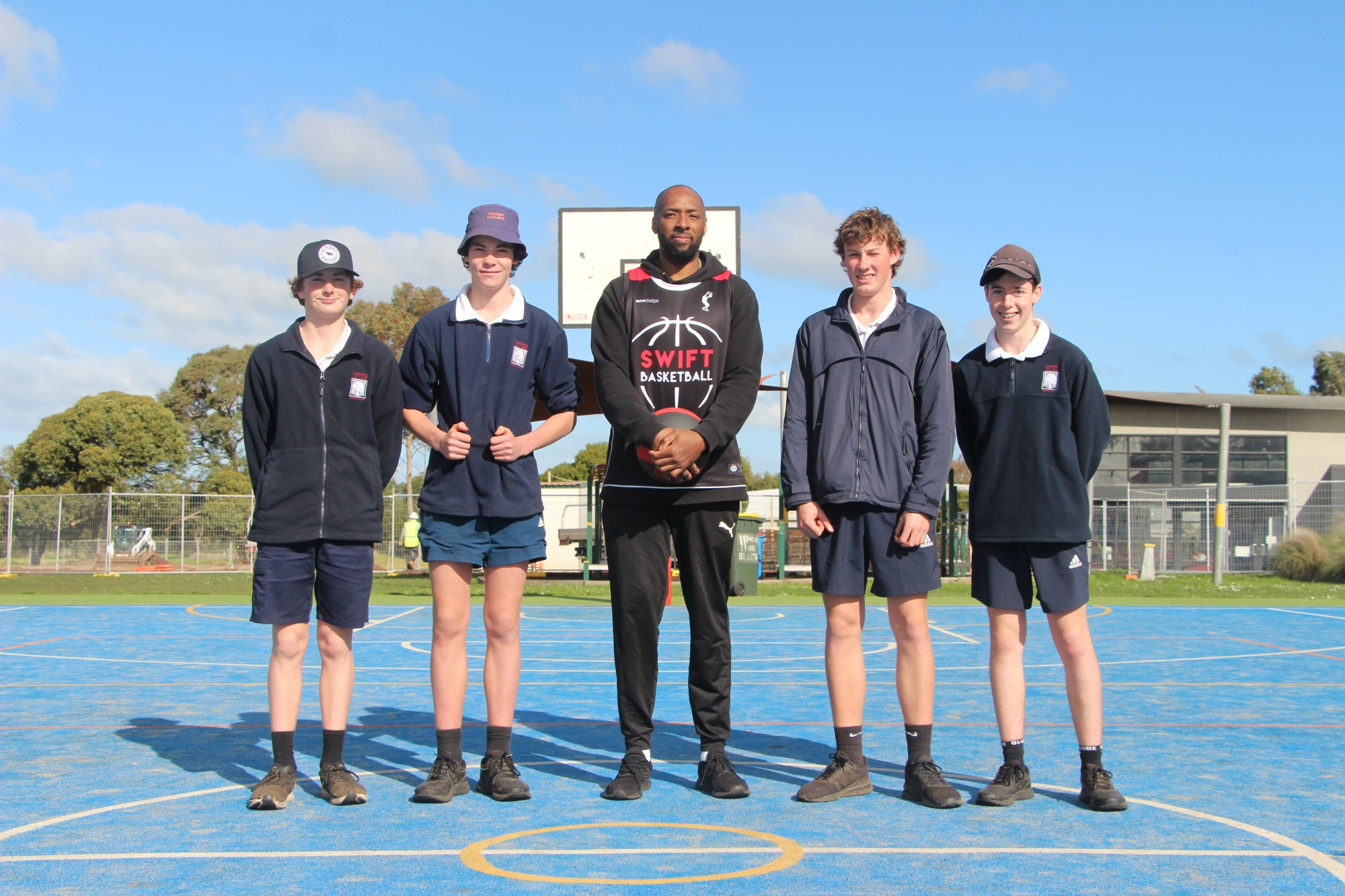 Next generation: Warrnambool Seahawks legend Tim Gainey hosted a basketball clinic with Terang College students last week.