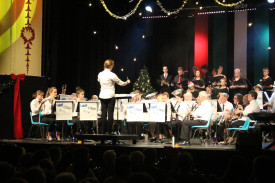 The Lakes and Craters Band teamed up with the Carols Choir to start the night rolling.