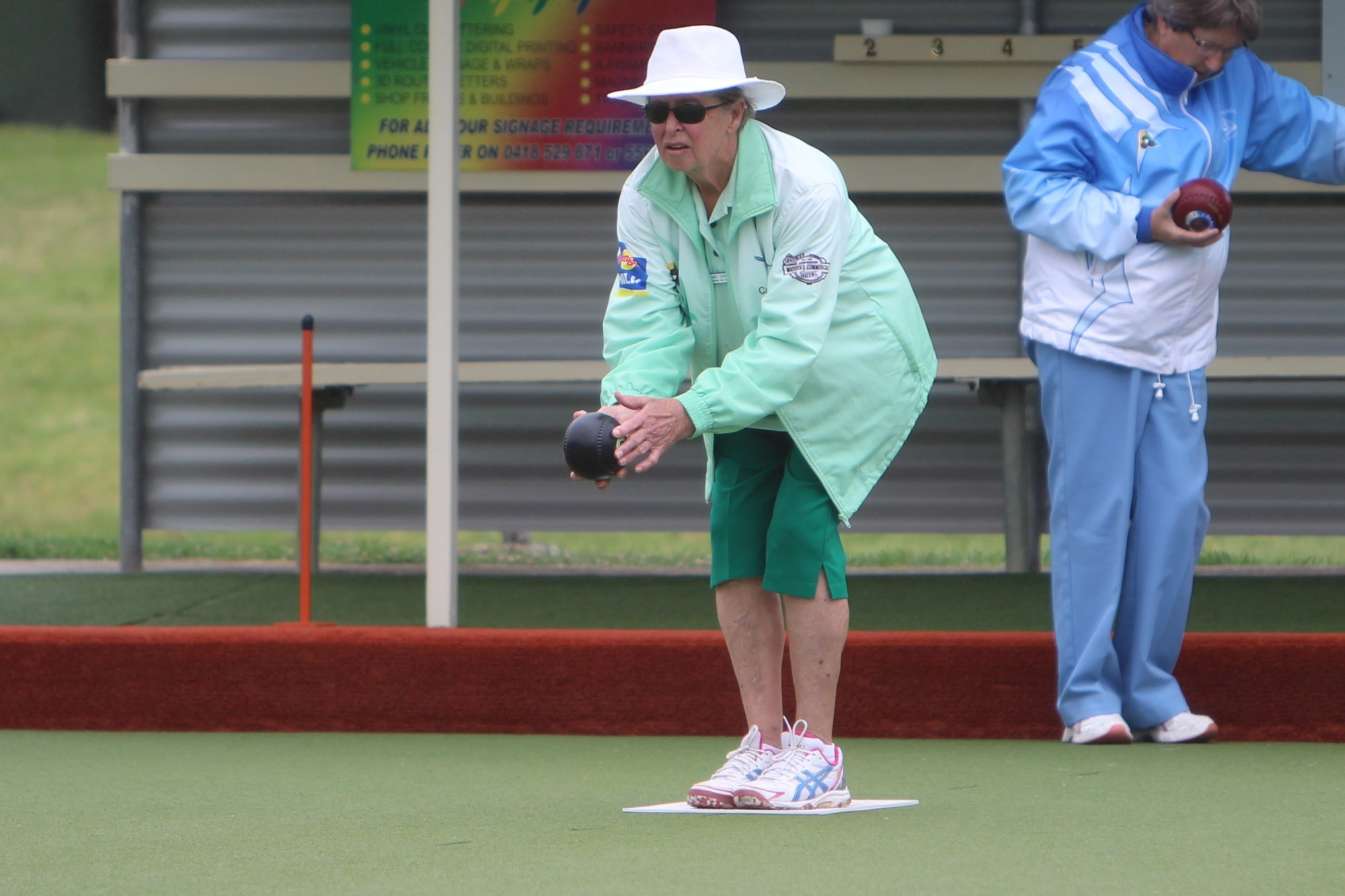 Marg Stephens and Camperdown Golf’s division three Midweek pennant side will look to keep its season alive in today’s semi-final.