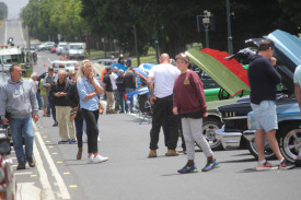 Fine weather saw a good crowd wander along to view about 430 cars, bikes and trucks on show. 