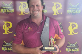 Men’s division one Team Champion and club president Dave Murphy. 