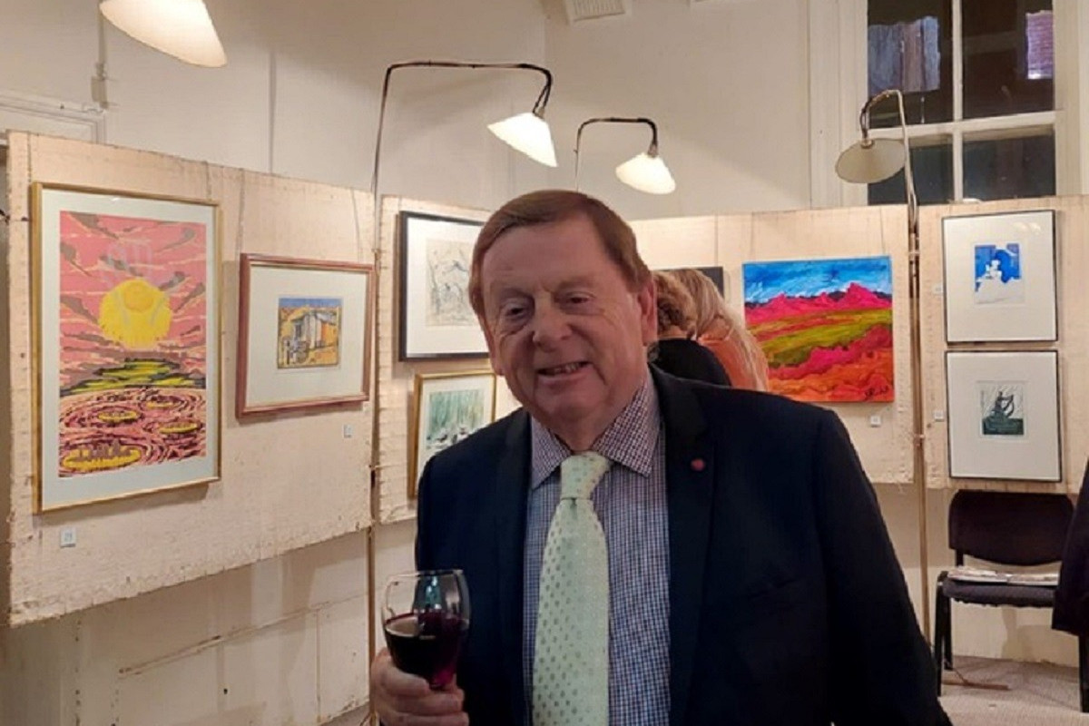 Doug Kane officially opened the Camperdown and District Hospital Auxiliary Art Exhibition.