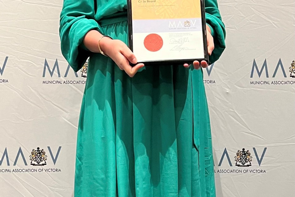 Cr Jo Beard receives award for 10 years - feature photo