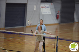 Stacey Shalders places a winning drop shot. 