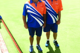 Barry Atchison and Lenny Searle won the club open pairs championship against Ron Simcox and Les Searle .