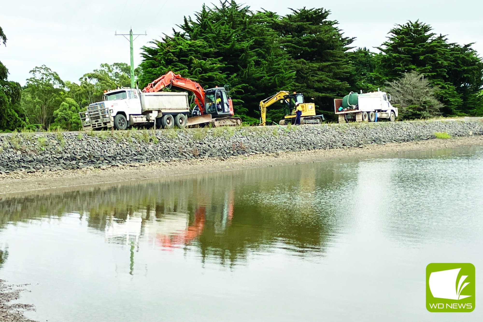 Under way: Works have begun on upgrading the embankment at the Donald’s Hill Reservoir in Camperdown.