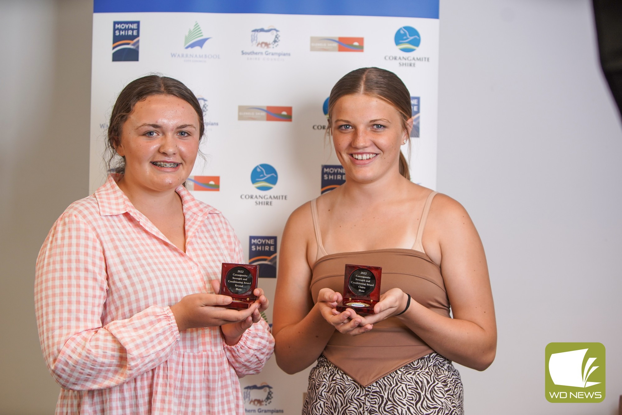 Netballers celebrate - feature photo