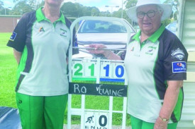 B Grade Champion Ro Dunstan and runner up Elaine Waterfall. 