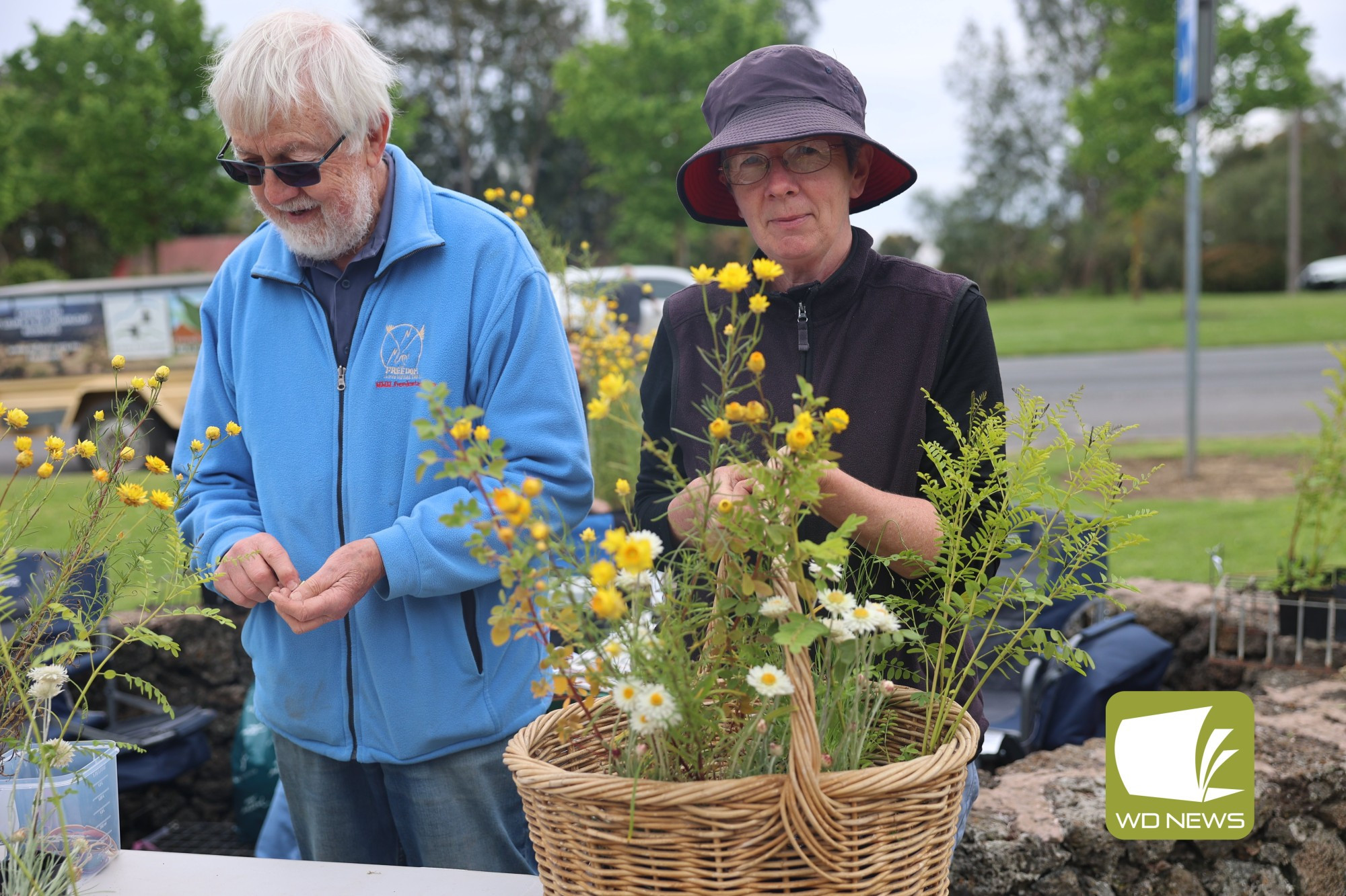 Bright flowers for a bright day: Friends of Mount Leura held a stall at the Community House’s Spring Fling on Saturday, October 28.