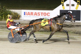 Reinsman Jason Lee teamed up with brother Paddy to win with A Jewel In The Crown in the VHRC Trotters Handicap over 2180 metres.