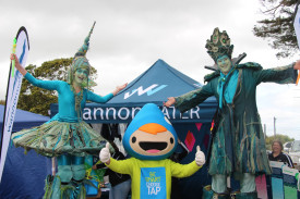 Birds-eye view: Stilt walkers from EntertainOZ and Wannon Water’s Choose Tap campaign mascot Tap Man greeted showgoers throughout Saturday. 