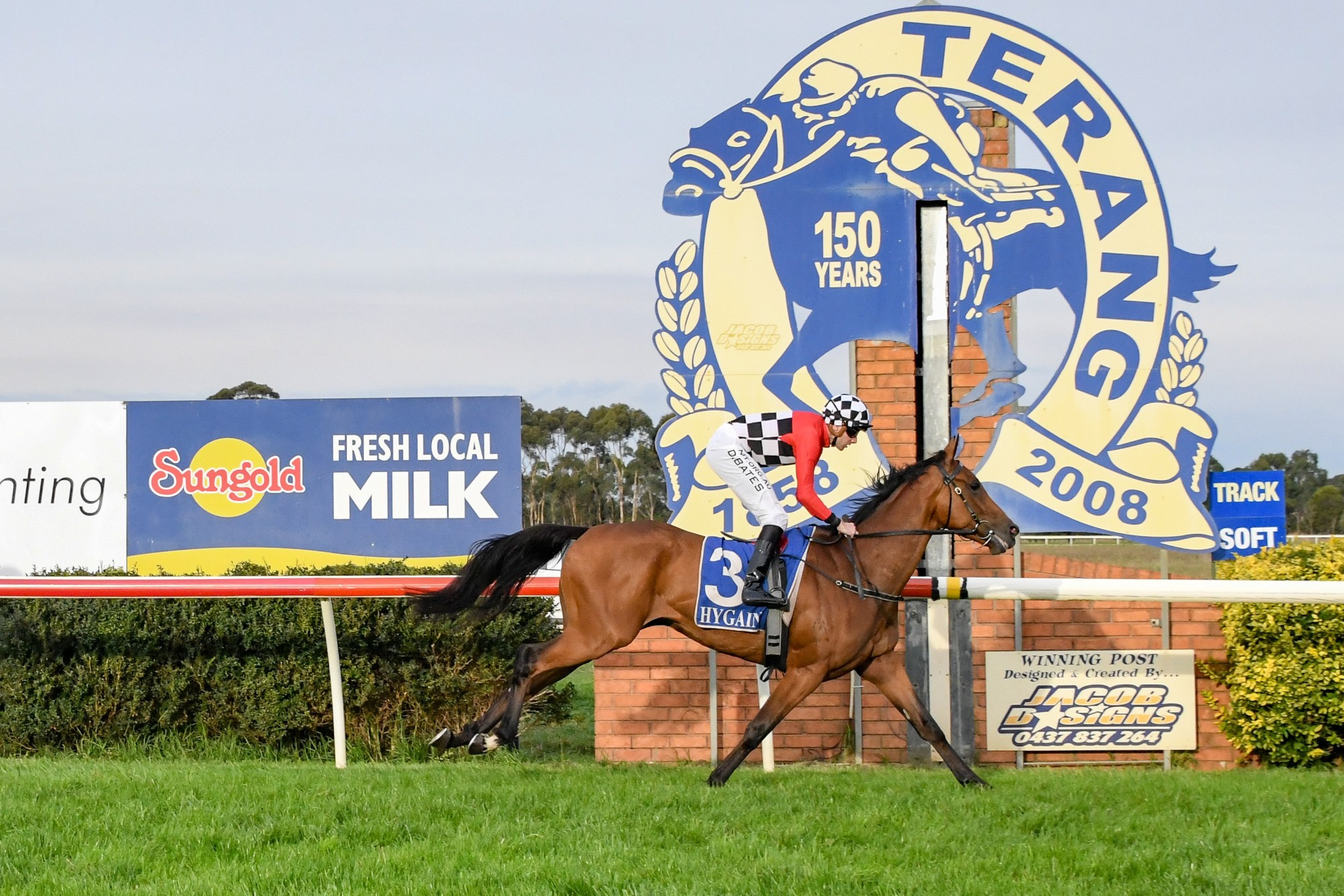 Too Close the Sun and jockey Declan Bates outclassed the field to land trainer Lindsey Smith his maiden Sungold Milk Terang Cup on Sunday. Photo supplied by Alice Laidlaw/Racing Photos