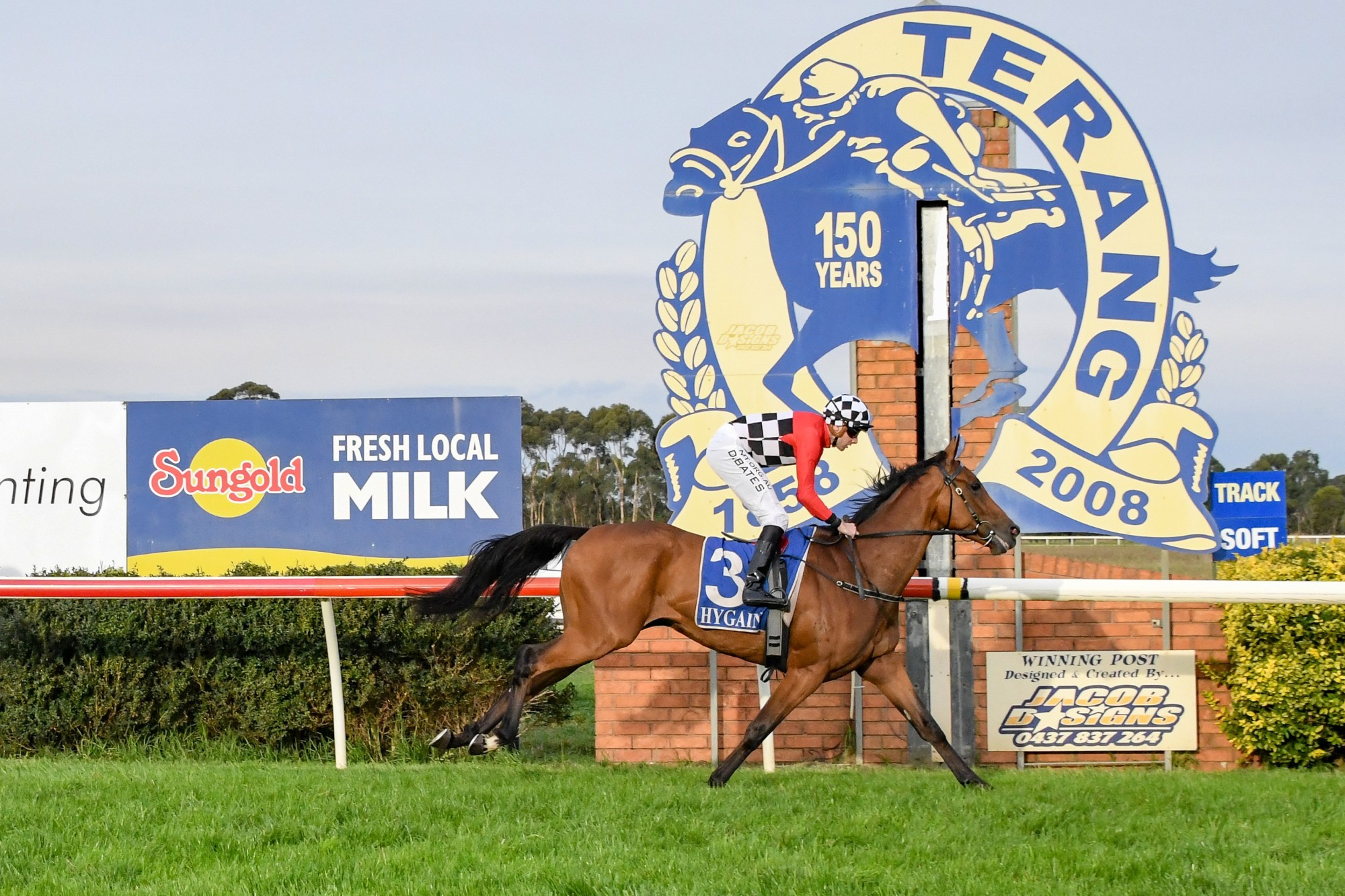Too Close the Sun and jockey Declan Bates outclassed the field to land trainer Lindsey Smith his maiden Sungold Milk Terang Cup on Sunday. Photo supplied by Alice Laidlaw/Racing Photos