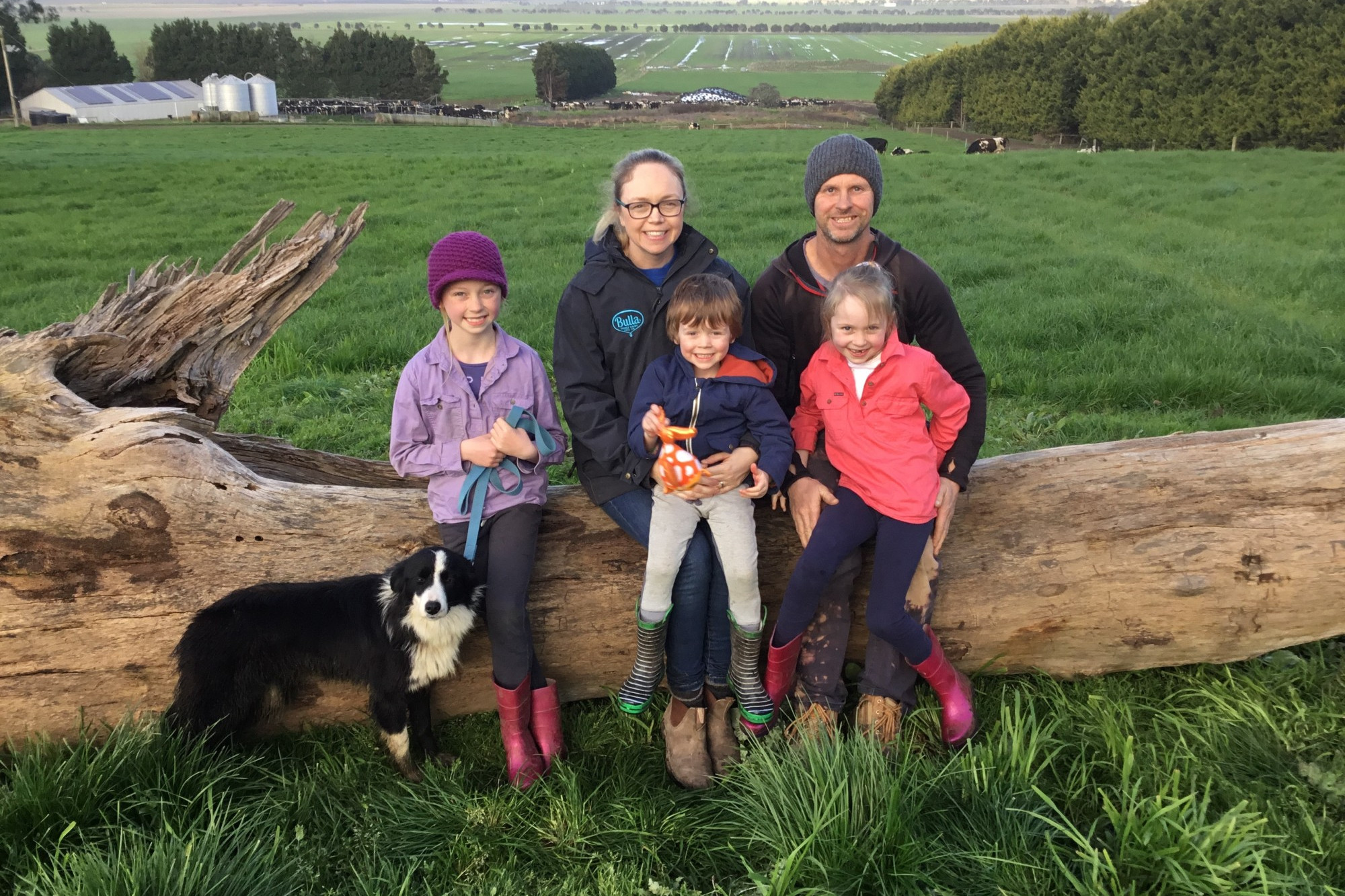 Top achievers: Dixie dairy farmers Lex and Rachael Moloney, pictured with their three children, have received a Gold Award in this year’s Dairy Australia’s 2020 Milk Quality Awards.
