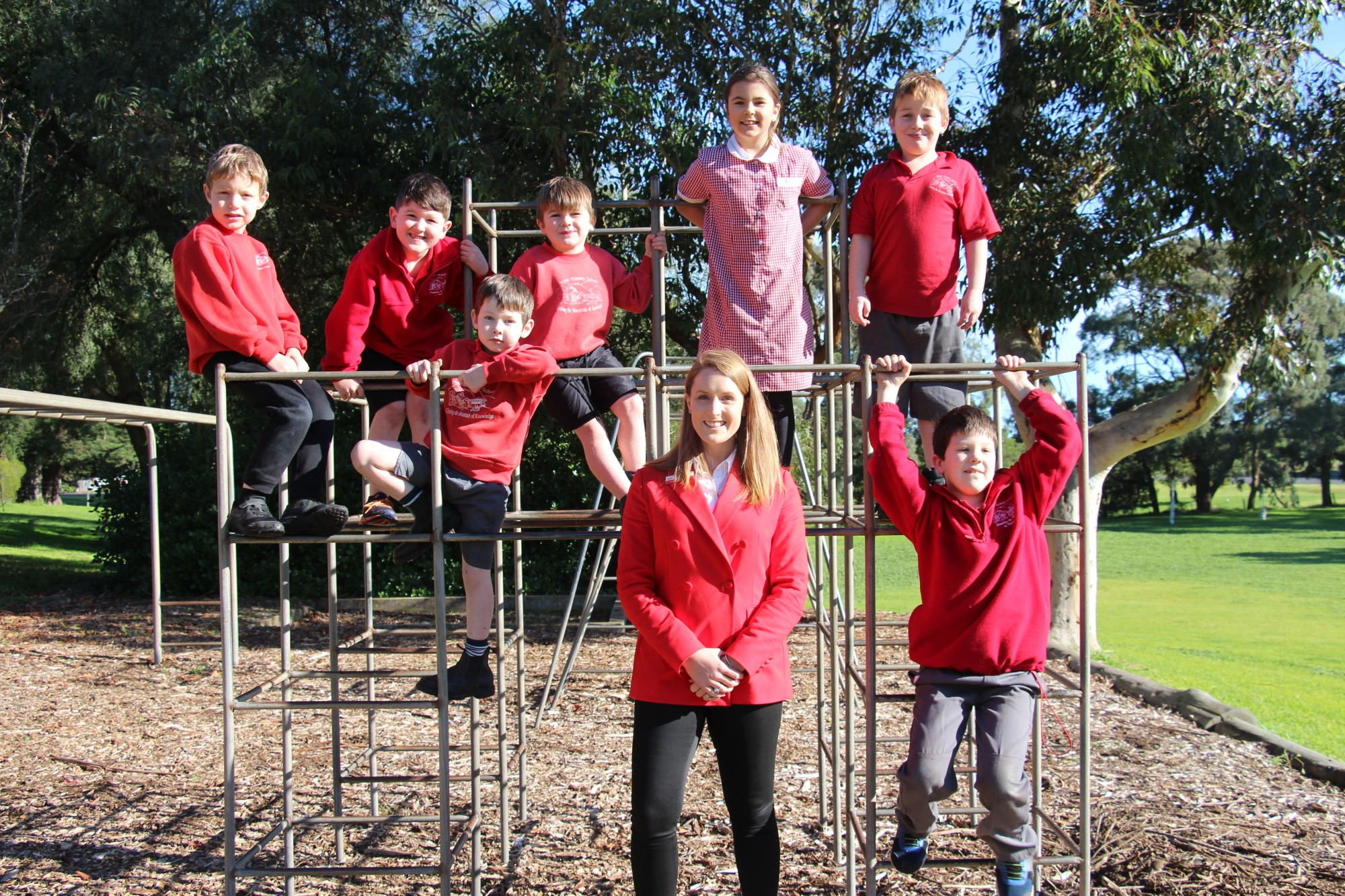 Delayed welcome: The return of school last week also signalled the first meeting of students and new Noorat Primary School acting principal Ilona Watkins.