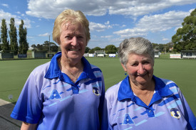 Women’s pairs champions Gert MacDonald (left) and Dianne Robertson (right). 