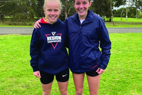 Sisters Tayla (left) and Jessica Bell qualified for the state cross country championships held in July.