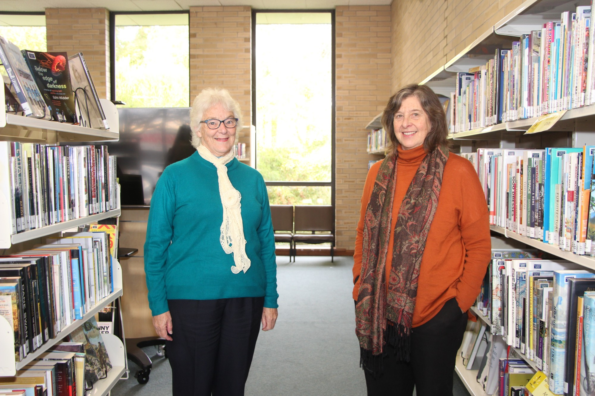 Thank you Margaret: Terang Library stalwart Margaret McIntosh is set for retirement after 33 years, but has full confidence in Kolora’s Pepita Marshall as she assumes the role.