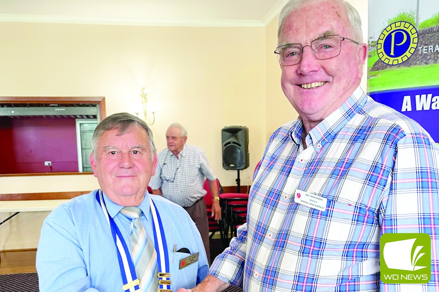 Top spot: Terang and District Probus Club’s newest president Don Treloar (left) is congratulated by outgoing president Des McKinnon.