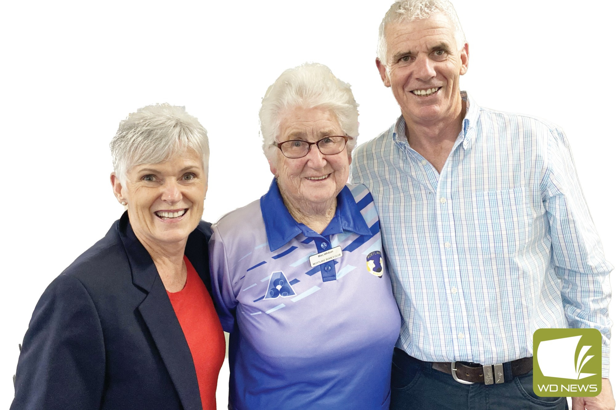 Bev Carey (left) with Merv Suhan Clubperson of the Year Award Recipient Marj Whitson (centre) and Terry Suhan (right).