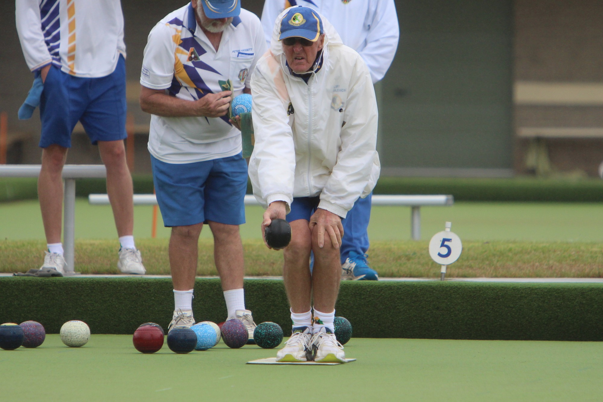 Cobden division one bowler Cliff Cobbledick.