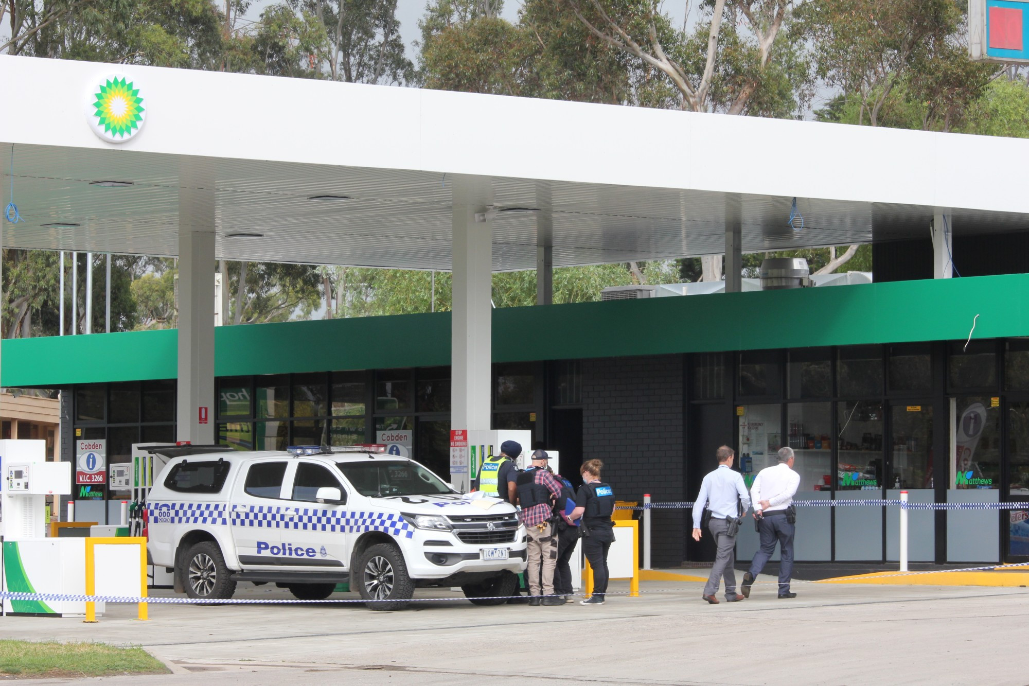 Armed robbery: Investigators were on site at the Cobden BP Roadhouse on Monday morning, after a man held-up the service station in an armed robbery.