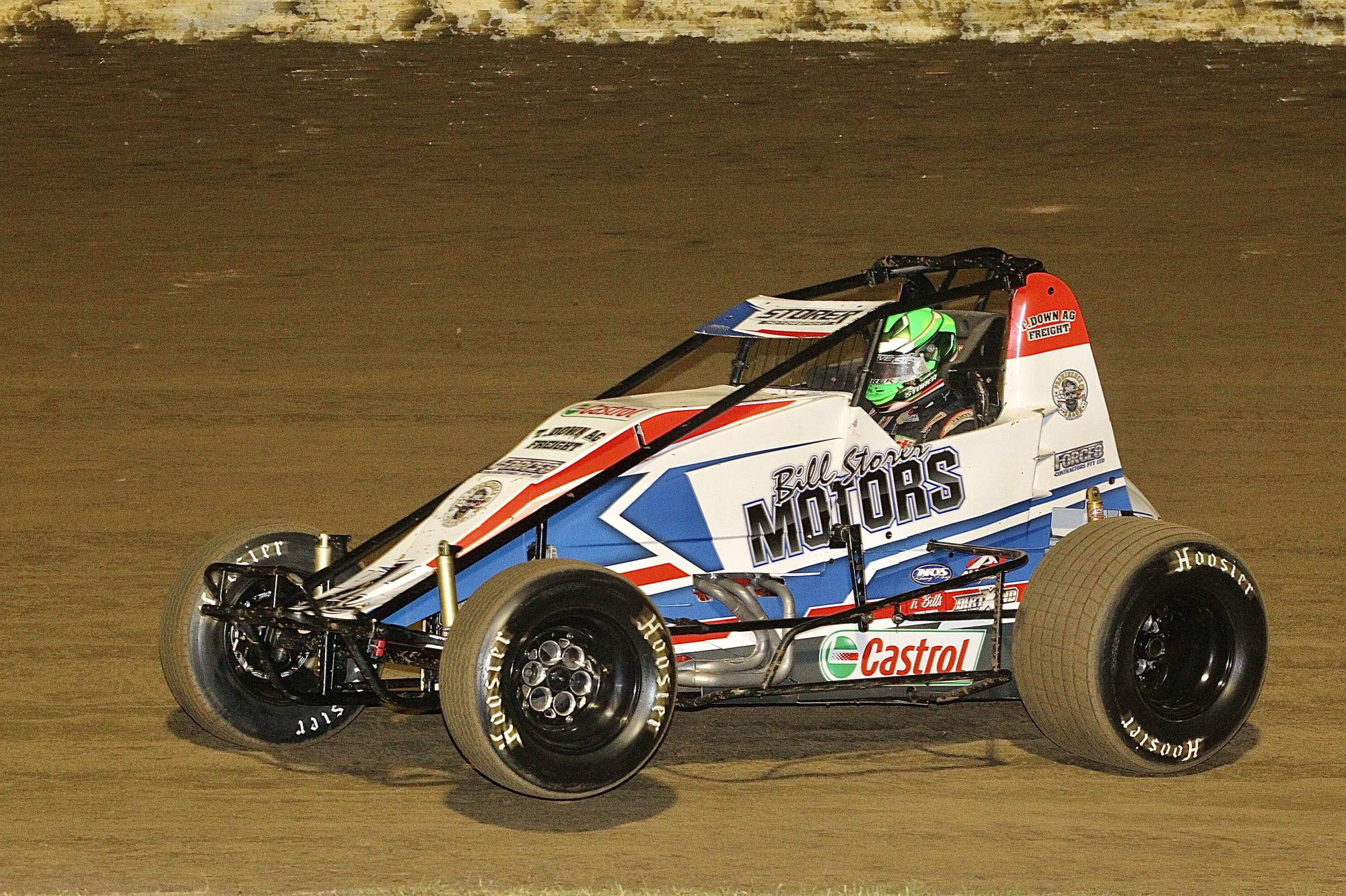 Storer took an early lead in the wingless sprints and held it throughout the race to claim victory.