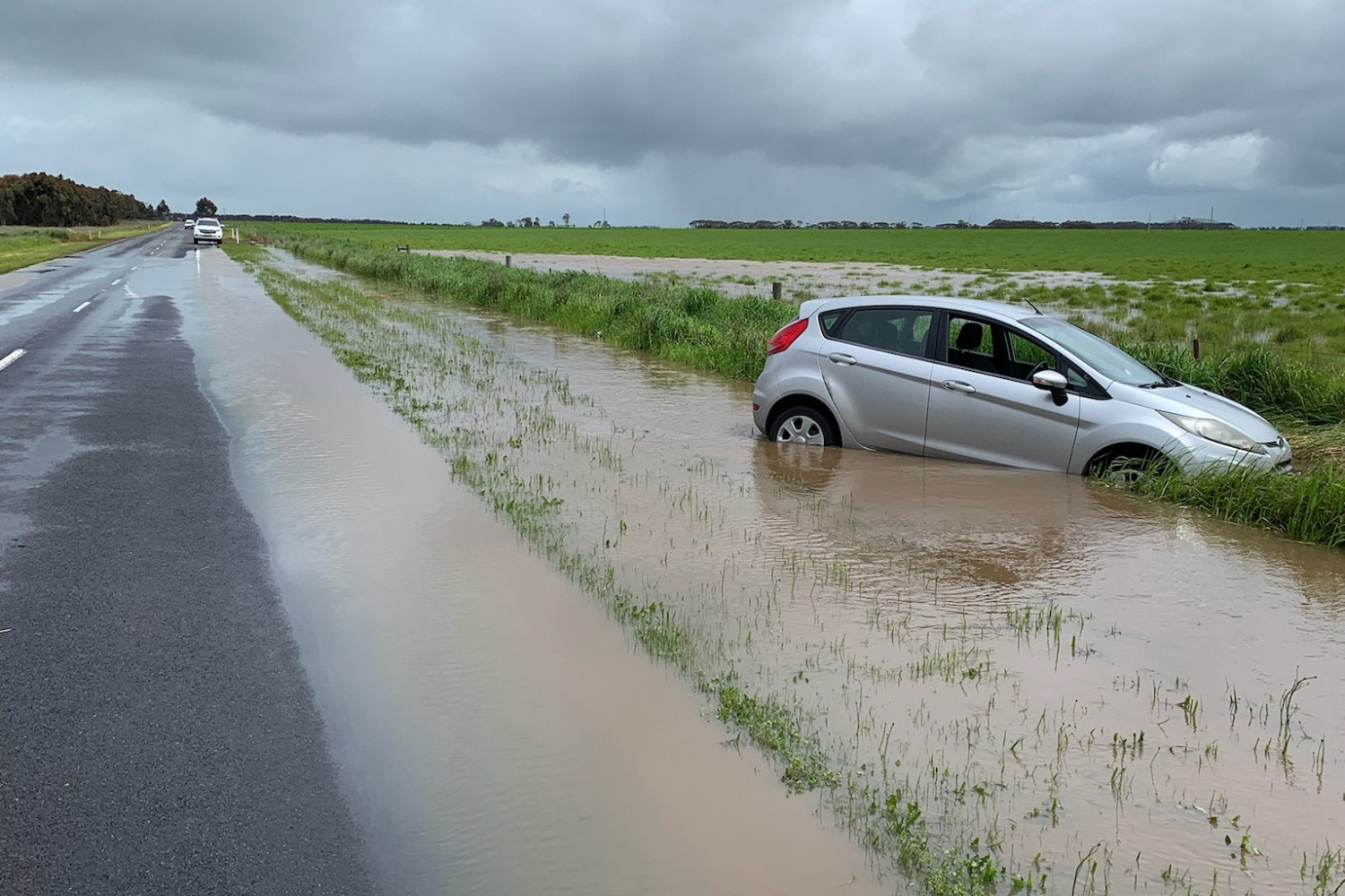 Police warn to slow down - feature photo