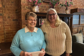 HIBBA Ladies Champion of Champions - Runner-up Jan Hutchinson (left), champion Pam Wines. 