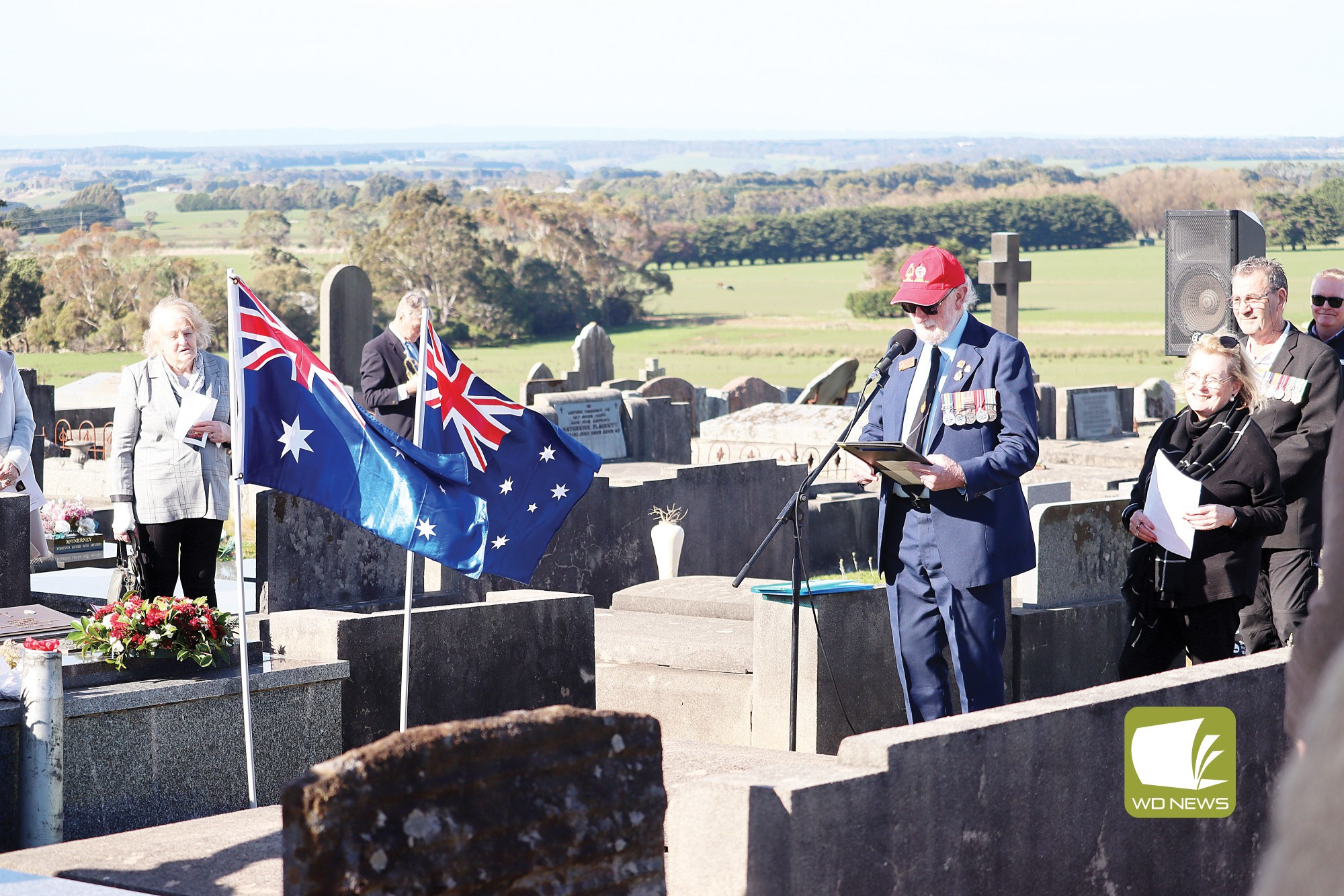 Geelong Vietnam Veterans’ Mick Hoare 4RAR leads a vigil for Ralph Niblett who was killed in action during the Vietnam War.