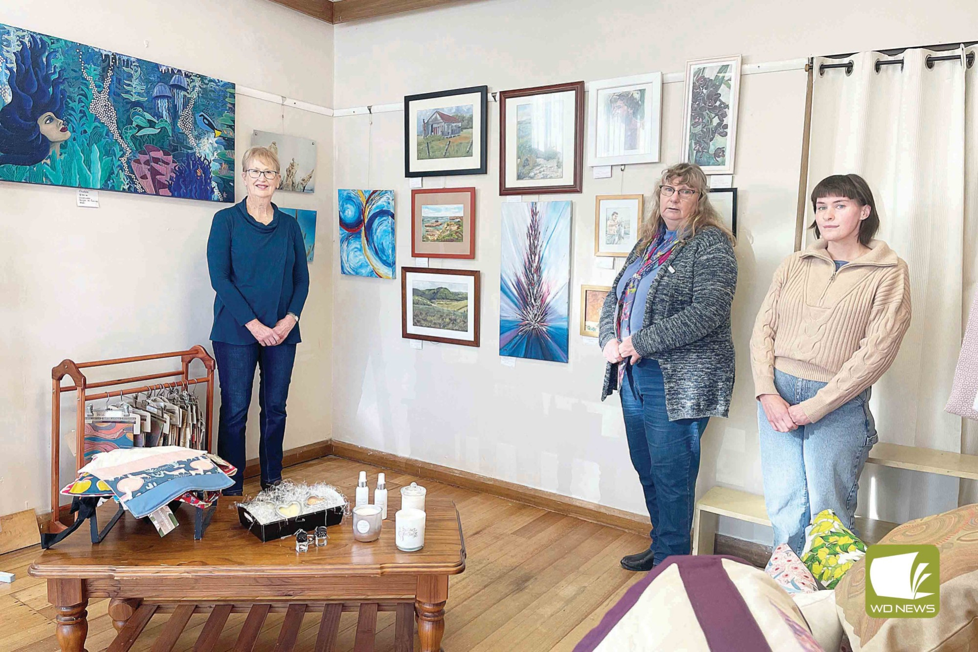 The Gallery: Cobden UC Art Group members get a first look at their pieces of work in Cobden’s The Gallery.