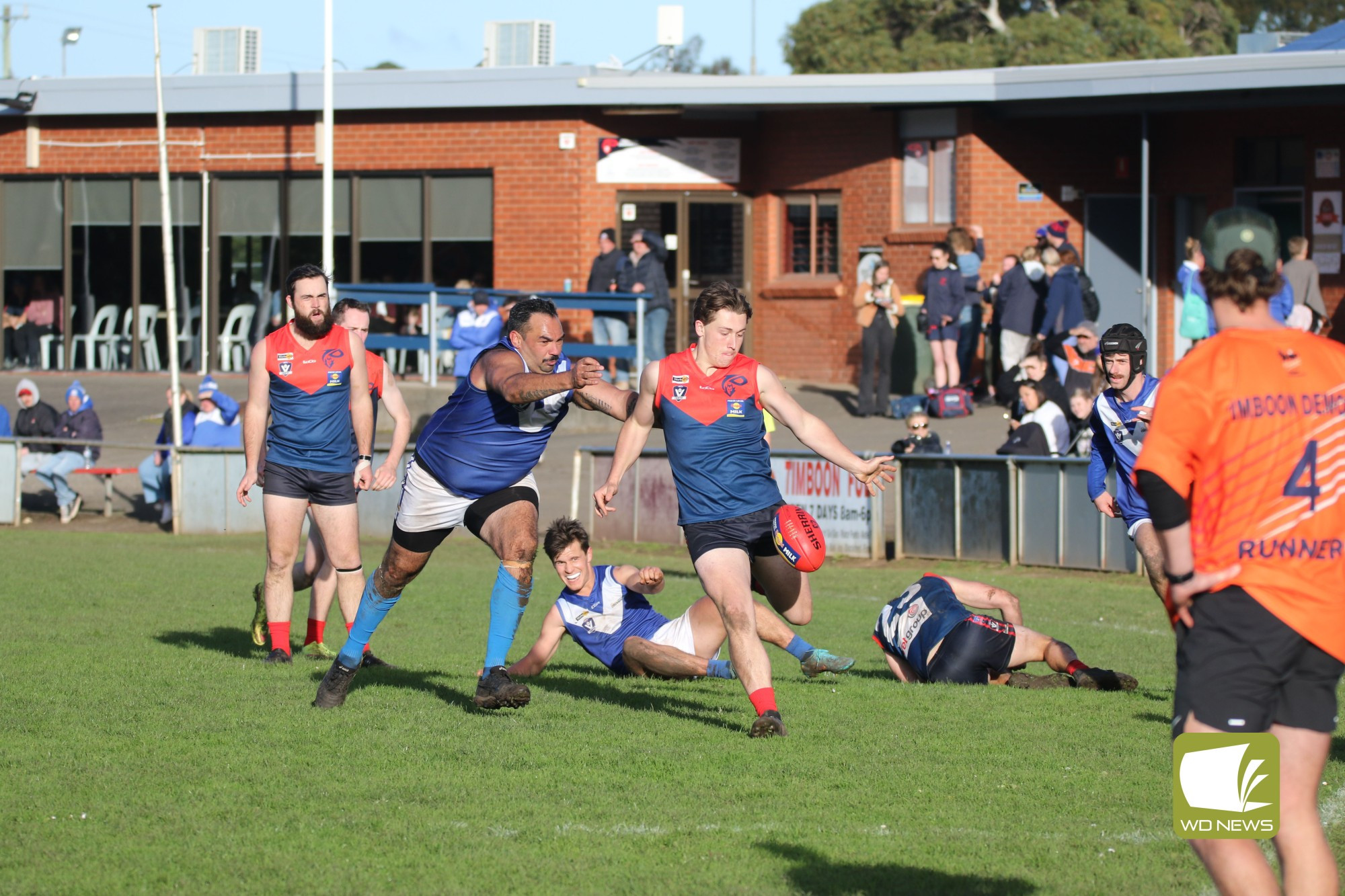 Creek too strong - feature photo