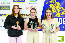 Cobden under 17 Girls Award Winners. 