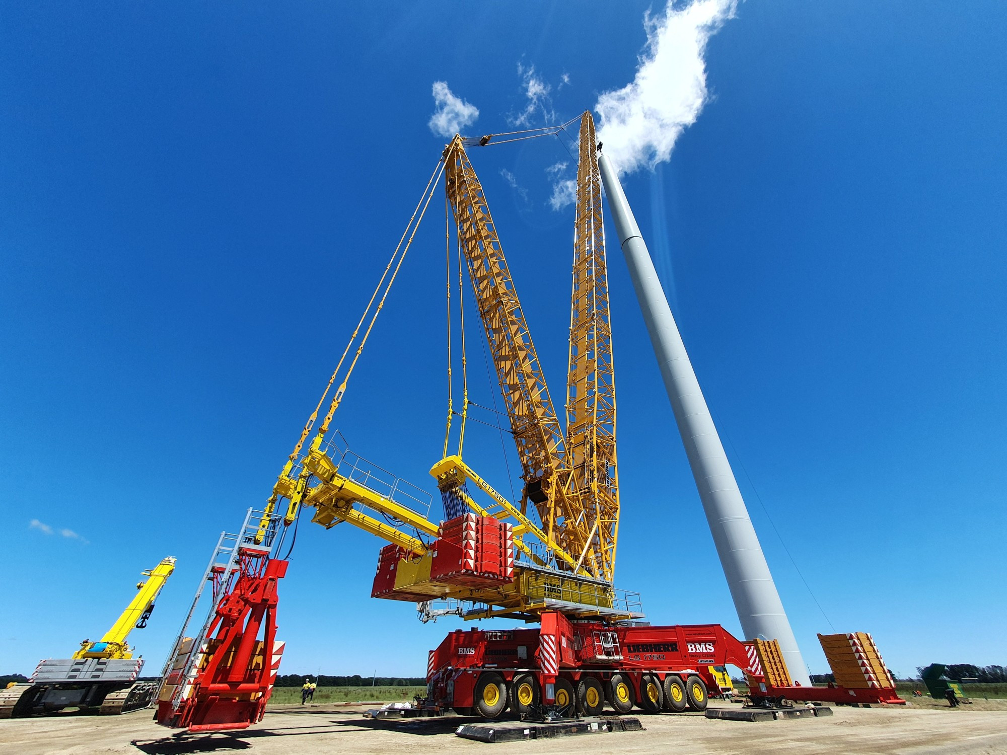 Installation of the first tower at the Mortlake South Wind farm began last week.