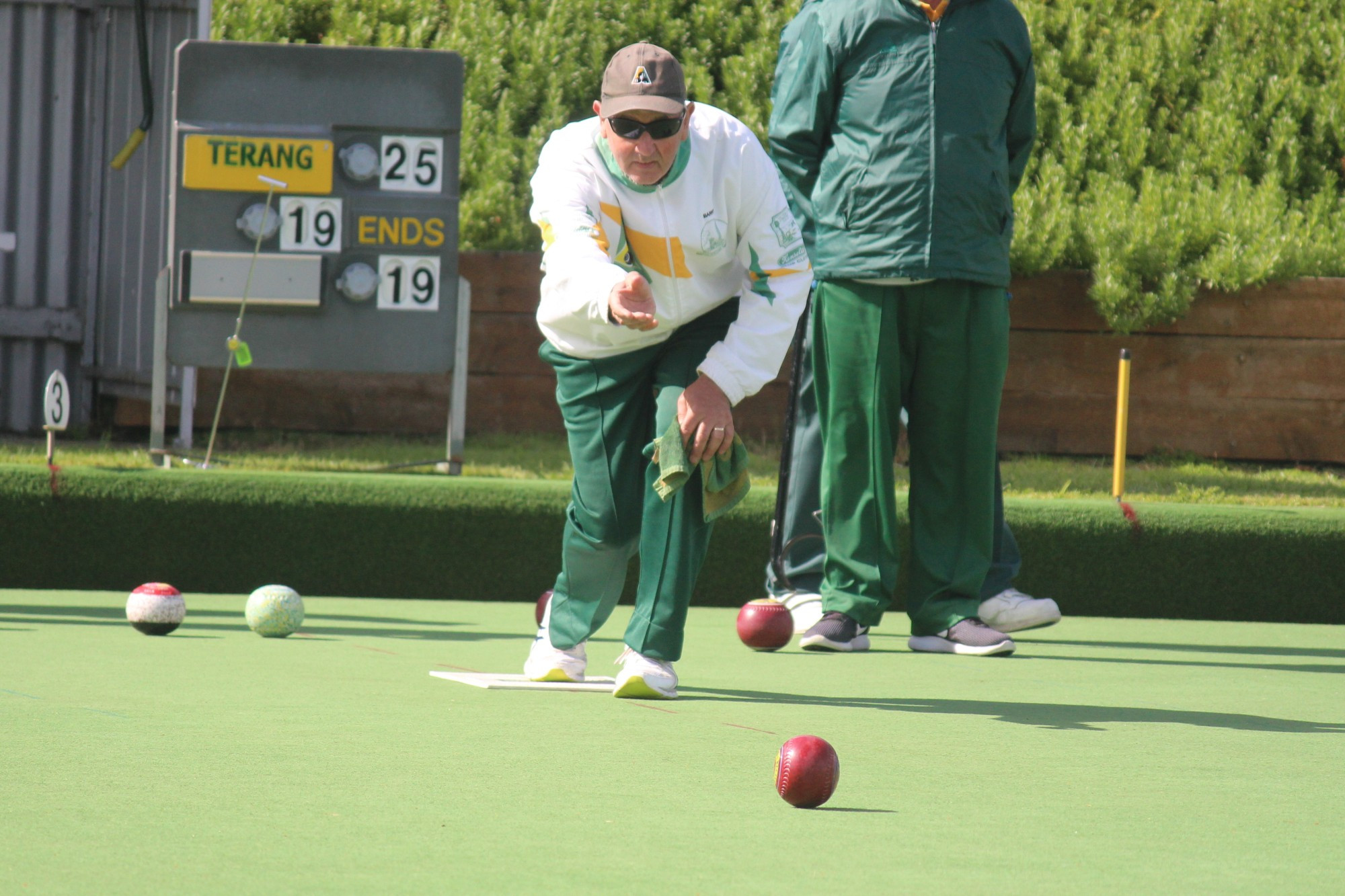 Lone soldier: Terang Green’s Barry Stonehouse was the only local skipper to record a rink victory in Western District Bowls Division pennant’s top grade last Saturday.