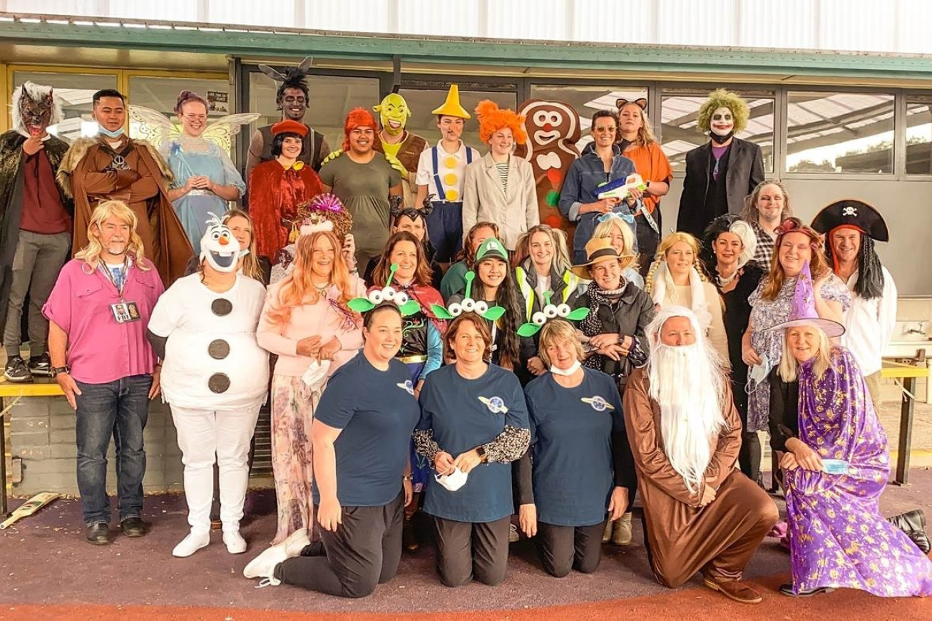 Bittersweet: Mortlake College principal Sean Fitzpatrick congratulated Year 12 students for their “amazing” response to the pandemic as the students celebrate their final day on campus this week.