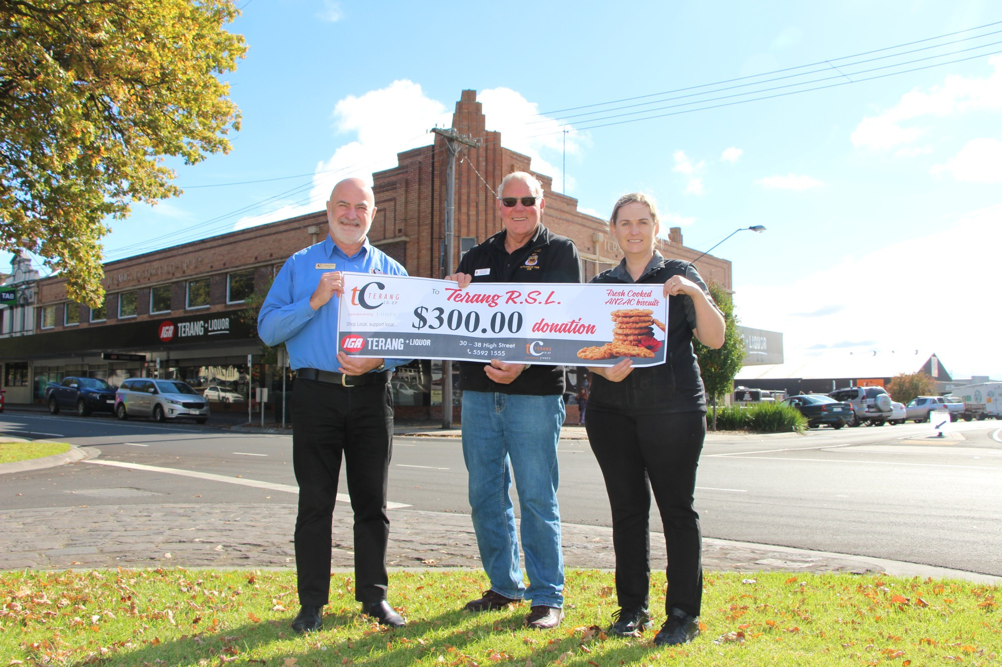 Generous donation: Terang IGA Co-op chief executive officer Kevin Ford (left), Terang RSL president Terry Fidge and Terang IGA Co-op fresh department manager Melissa Hoey.