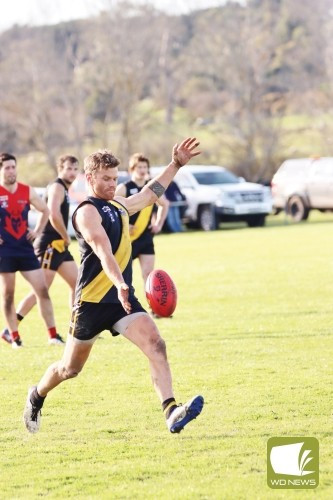 Woorndoo Mortlake A grade coach Sarah Cameron.
